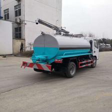 东风多利卡5吨抽粪车 专业环卫设备中的可靠选择